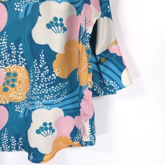 TUCKERNUCK Riviera Floral Willow Blouse Top‎ Collared
3/4 Sleeve Size XS - Picture 9 of 12